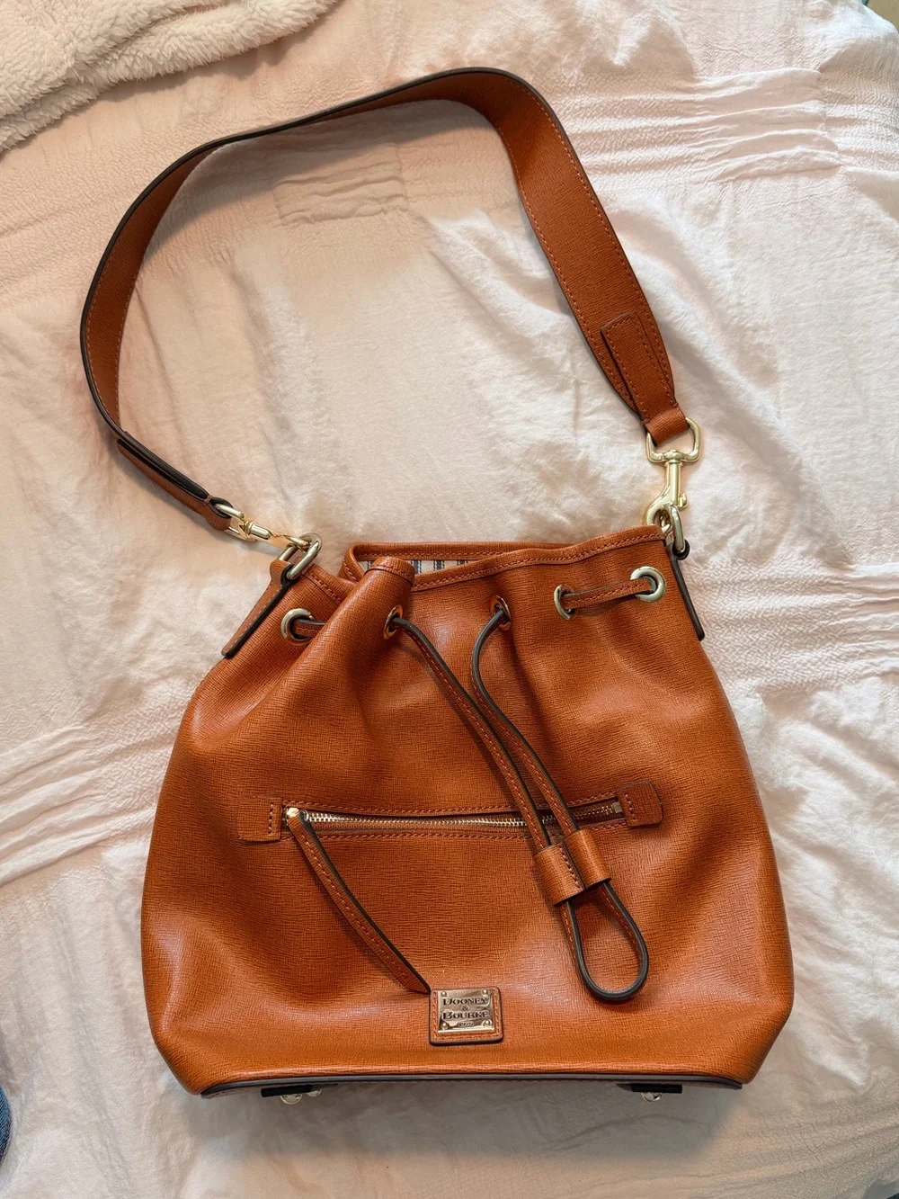 Caramel Dooney & Bourke Pebble Grain Small Drawstring Bag (2020)